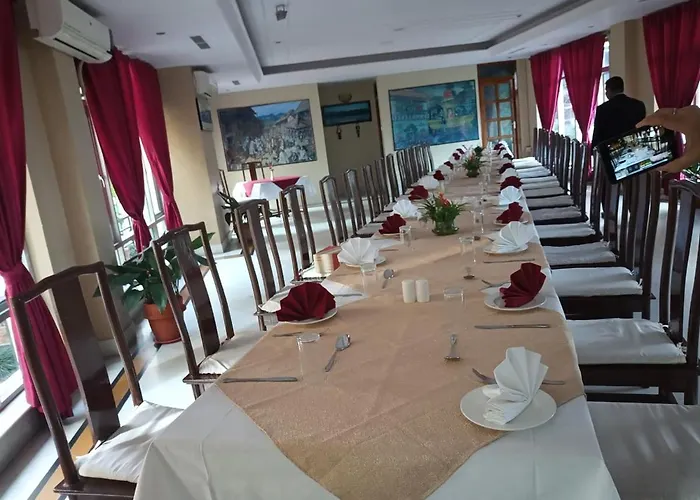 Hotel Vasana 3*